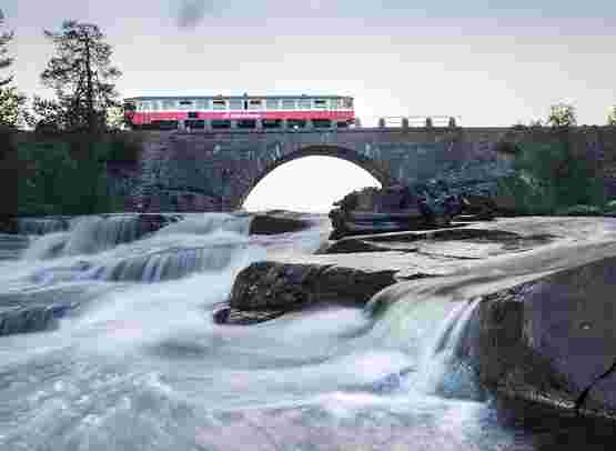 Lappland Eisenbahn & Hurtigruten