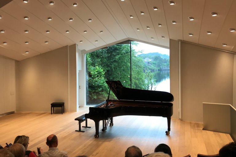 Lunchtime piano concert in Troldsalen, Edvard-Grieg-Museum Troldhaugen in Bergen
